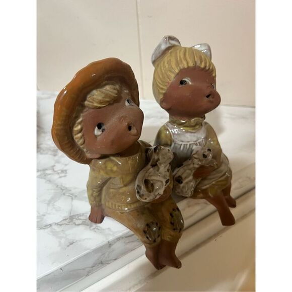 Vintage Handmade Ceramic Seated Boy & Girl with Cats 6" Tall - Picture 6 of 9